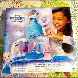 Disney Little Kingdom Frozen - Elsa’s Magical Snow Maker